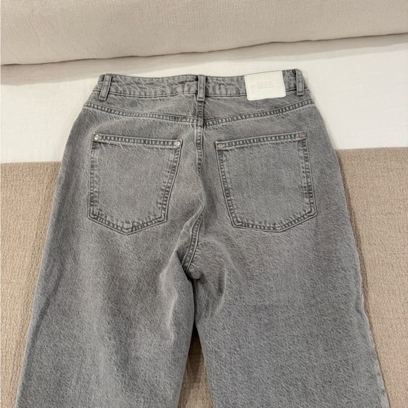 Light Gray Ripped Jeans - Picture 7 of 7